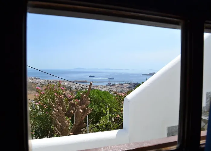 Traditional Island House Almira Ermoupoli